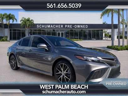 Used 2024 Toyota Camry SE w/ Convenience Package