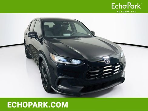 Used 2024 Honda HR-V Sport image 1