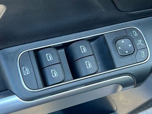 Certified 2025 Mercedes-Benz GLB 250 GLB 250 image 12