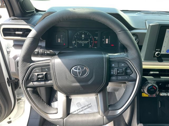 Certified 2026 Toyota Tacoma SR5 AWD/4WD image 25