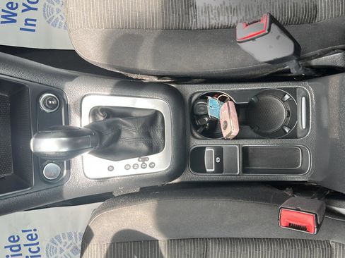 Used 2017 Volkswagen Tiguan Limited w/ Premium Package FWD image 13