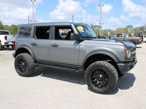 Used 2025 Ford Bronco Big Bend image 13