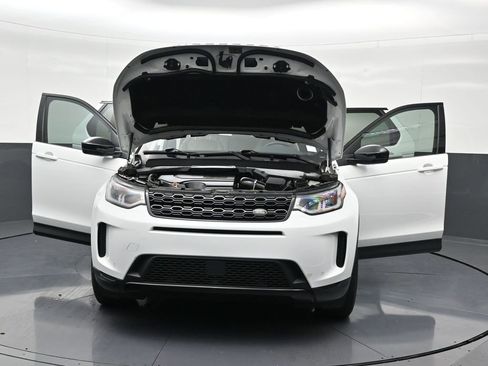 Used 2023 Land Rover Discovery Sport SE image 37