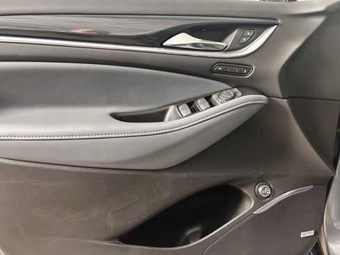 Used 2019 Buick Enclave Premium w/ Experience Buick Package image 25