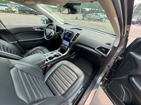 Certified 2023 Ford Edge SEL w/ Convenience Package AWD/4WD image 12