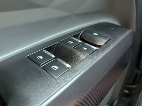 New 2025 Ford Maverick XL image 23