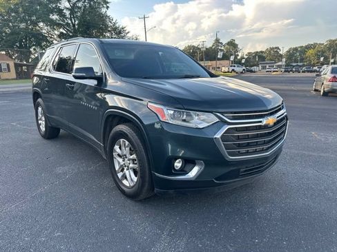 Used 2020 Chevrolet Traverse LT FWD image 6