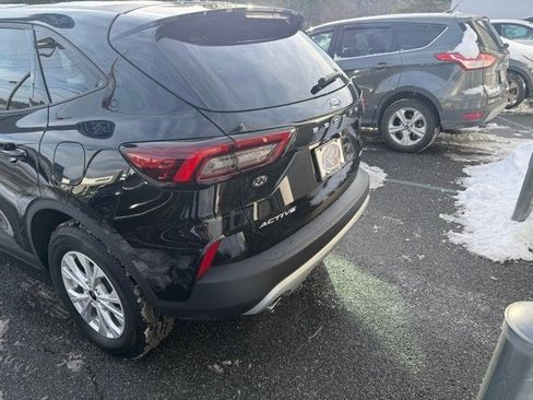 Used 2026 Ford Escape Active w/ Cold Weather Package image 9