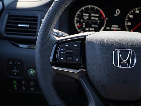 New 2026 Honda Ridgeline Black Edition image 23