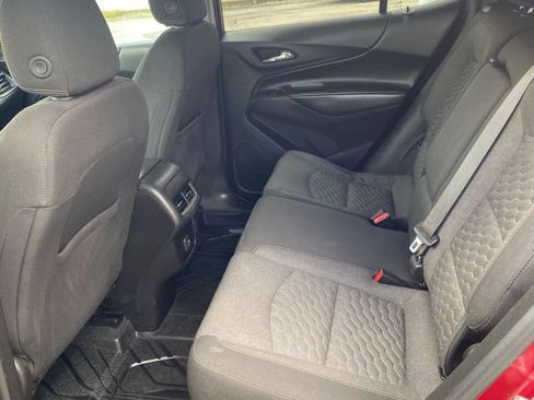 Used 2021 Chevrolet Equinox LT AWD/4WD image 23