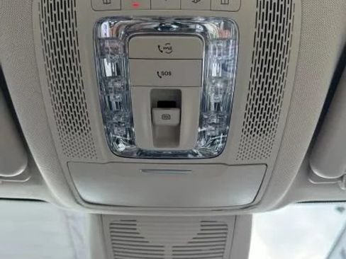 Used 2020 Mercedes-Benz GLS 450 4MATIC image 42