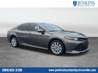 Used 2020 Toyota Camry LE video 1