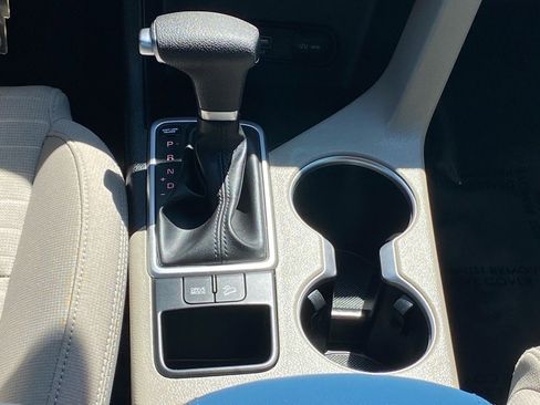 Used 2020 Kia Sportage LX w/ LX Popular Package image 11