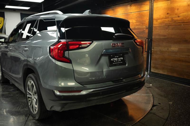 Used 2020 GMC Terrain SLT w/ Preferred Package FWD image 5
