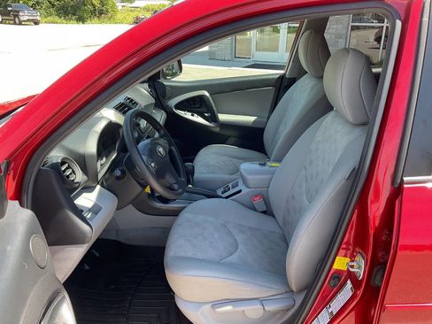 Used 2012 Toyota RAV4 4WD w/ Value Pkg image 13