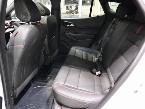 New 2026 Chevrolet Trax RS w/ Sunroof Package image 11