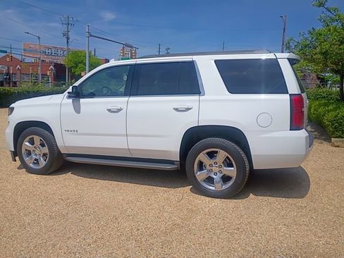 Used 2017 Chevrolet Tahoe LS RWD image 8