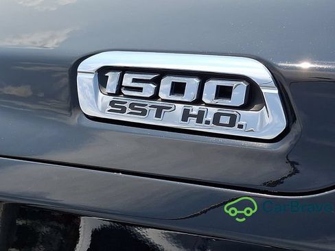Used 2025 RAM 1500 Limited AWD/4WD image 30