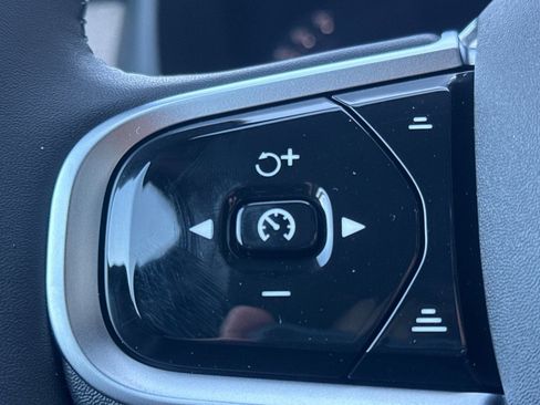 New 2026 Volvo XC90 B6 Core image 28