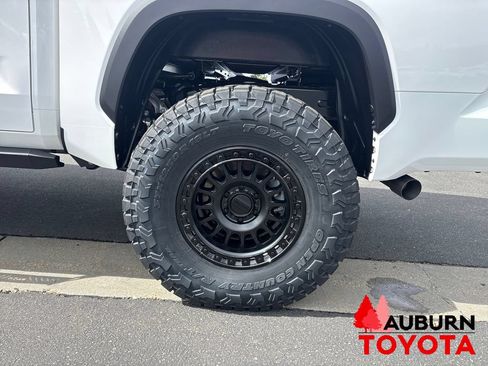 New 2026 Toyota Tundra Limited AWD/4WD image 24