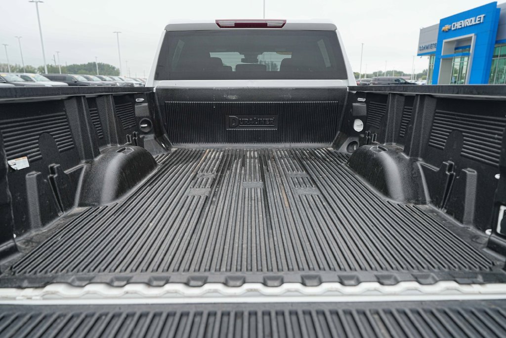 Used 2025 Chevrolet Silverado 2500 LT w/ Convenience Package AWD/4WD image 16