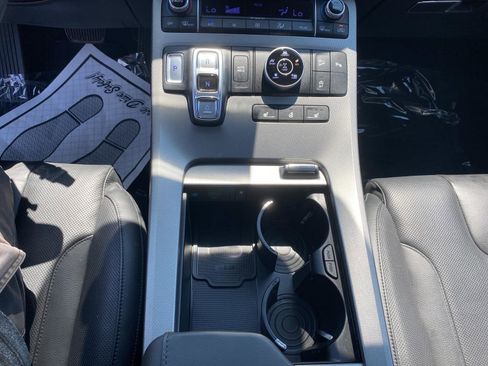 Used 2022 Hyundai Palisade SEL w/ Premium Package image 22