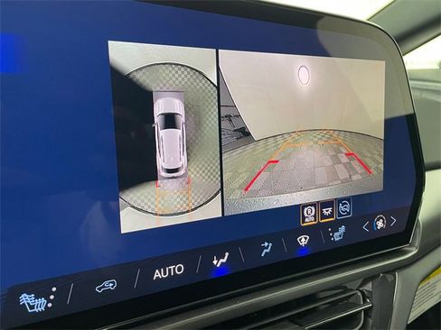 New 2026 Chevrolet Equinox EV RS image 7