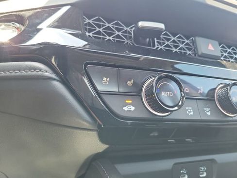 Certified 2025 Honda Accord Touring image 30