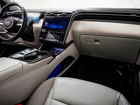 Used 2022 Hyundai Tucson Limited image 12