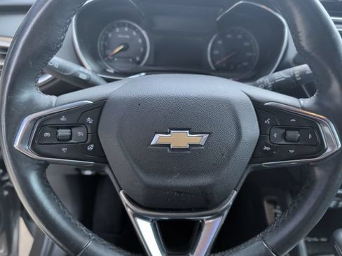 Used 2022 Chevrolet TrailBlazer ACTIV w/ Sun and Liftgate Package FWD image 16