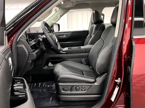 Used 2025 INFINITI QX80 Sensory w/ Exterior Package image 22