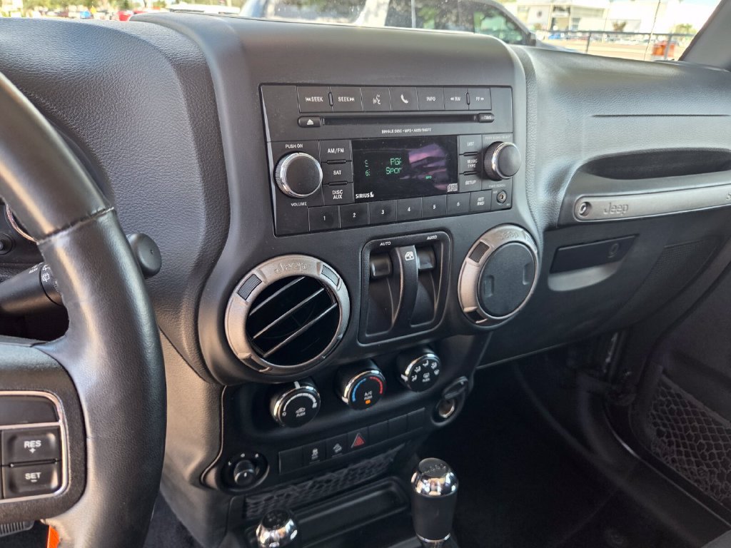 Used 2016 Jeep Wrangler Sport w/ Quick Order Package 24S AWD/4WD image 21