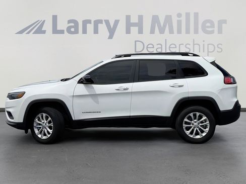 Used 2022 Jeep Cherokee Latitude Lux AWD/4WD image 3