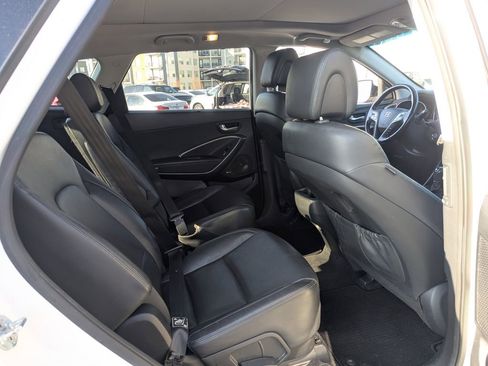 Used 2018 Hyundai Santa Fe Limited image 35