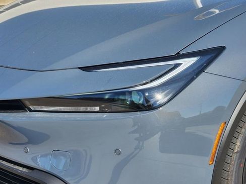 New 2026 Toyota Prius LE image 6