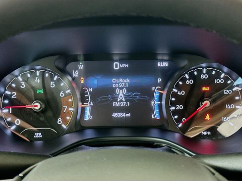 Used 2025 Jeep Compass Limited AWD/4WD image 19