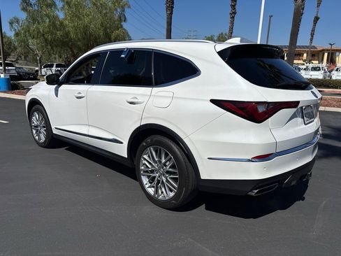 Used 2023 Acura MDX SH-AWD w/ Advance Package image 4