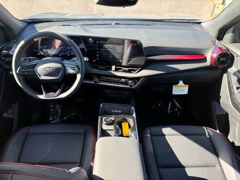 New 2026 Chevrolet Equinox RS AWD/4WD image 15