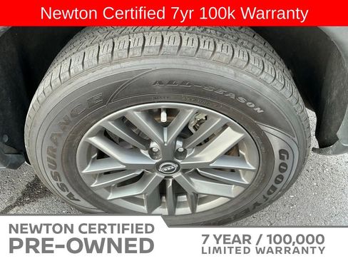 Used 2023 Nissan Rogue S FWD image 20