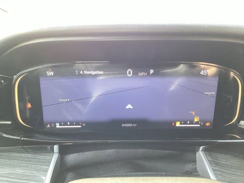 Used 2022 Jeep Wagoneer Series III w/ Premium Group I image 17