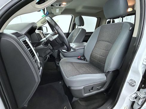 Used 2017 RAM 1500 Big Horn image 10