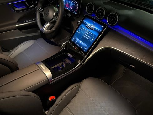 New 2026 Mercedes-Benz C 300 Sedan image 14
