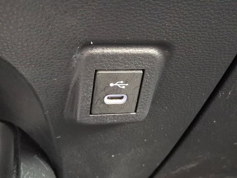 Used 2023 Toyota Corolla SE w/ SE Package image 24