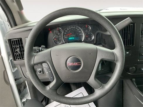Used 2023 GMC Savana 2500 image 12