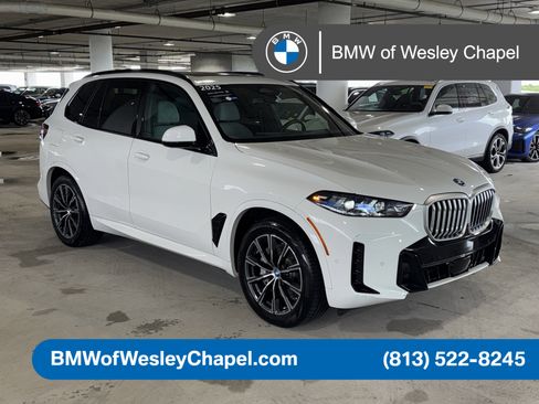 Certified 2025 BMW X5 xDrive50e w/ M Sport Package AWD/4WD image 1