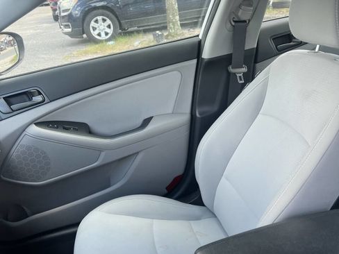 Used 2015 Kia Optima LX image 15