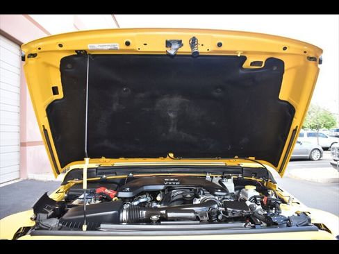 Used 2019 Jeep Wrangler Unlimited Sahara image 44