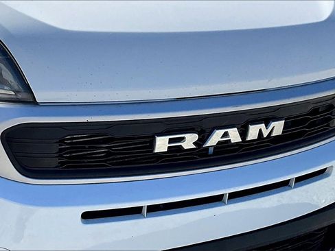 Used 2019 RAM ProMaster City Tradesman SLT image 27