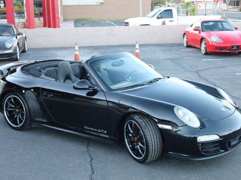 Used 2011 Porsche 911 Carrera GTS RWD image 11