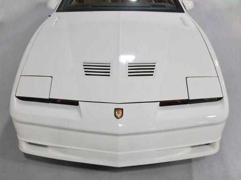 Used 1989 Pontiac Firebird Trans Am image 8
